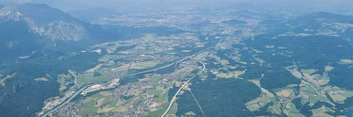Flugwegposition um 10:41:17: Aufgenommen in der Nähe von Gemeinde Bad Vigaun, 5424 Bad Vigaun, Österreich in 2315 Meter